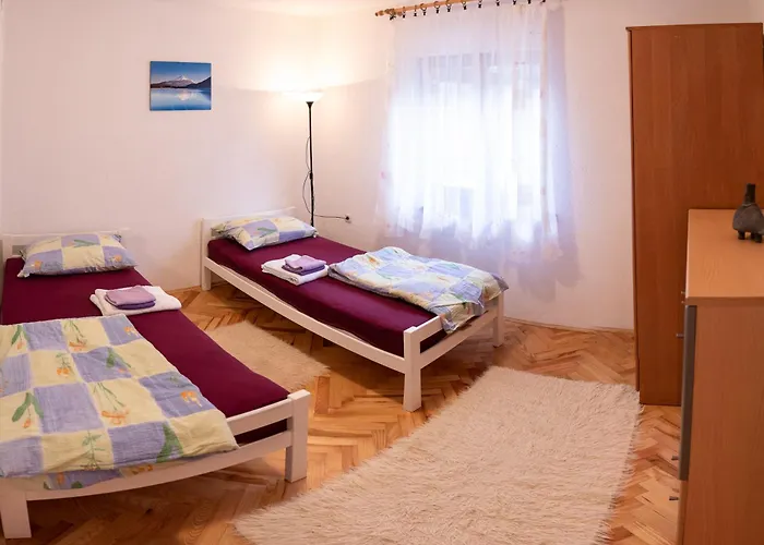 Licki San Apartment Srb